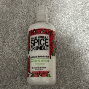 Hempz Warm Vanilla Spice Crumble Body Lotion with Red and Green Accents. (Had 2)